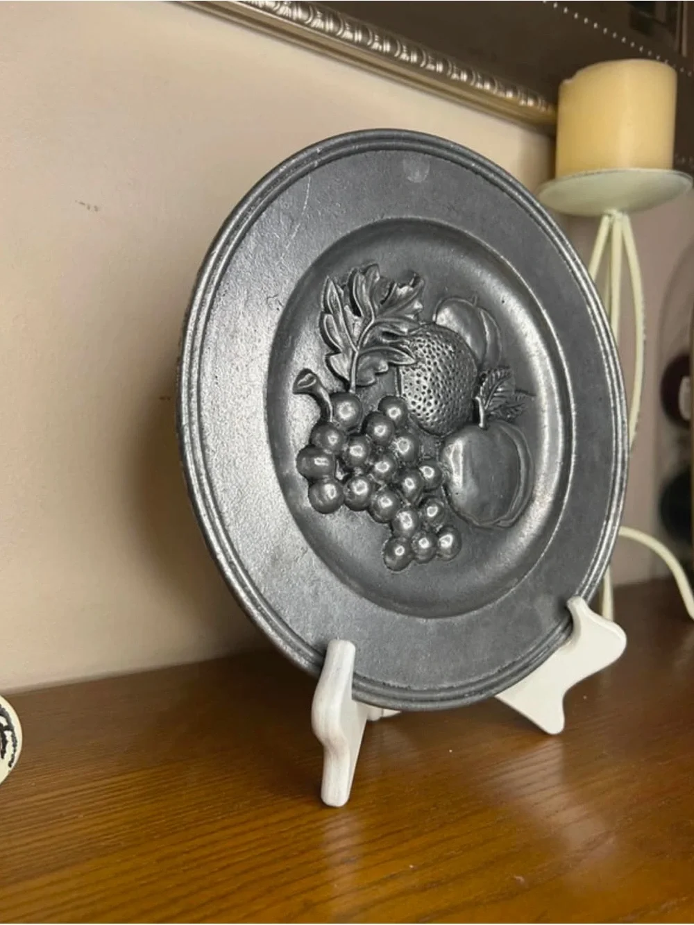 1972 Sexton Cast Metal Decorative Wall Plate